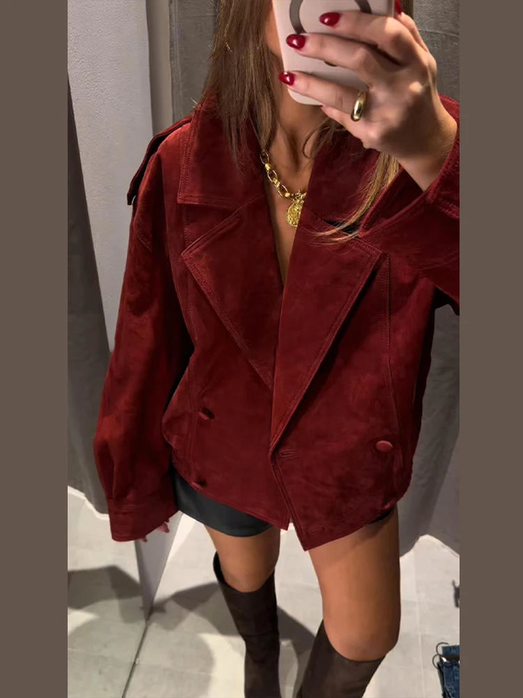 גקט תפרי תחרה דגם - אתי