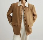 אייבי – ג׳קט מחויט