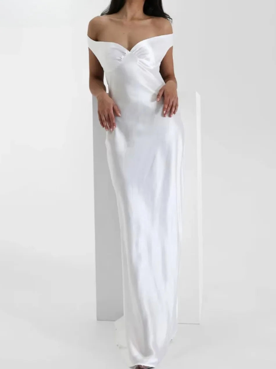 שמלת סאטן סטייל-דייזי