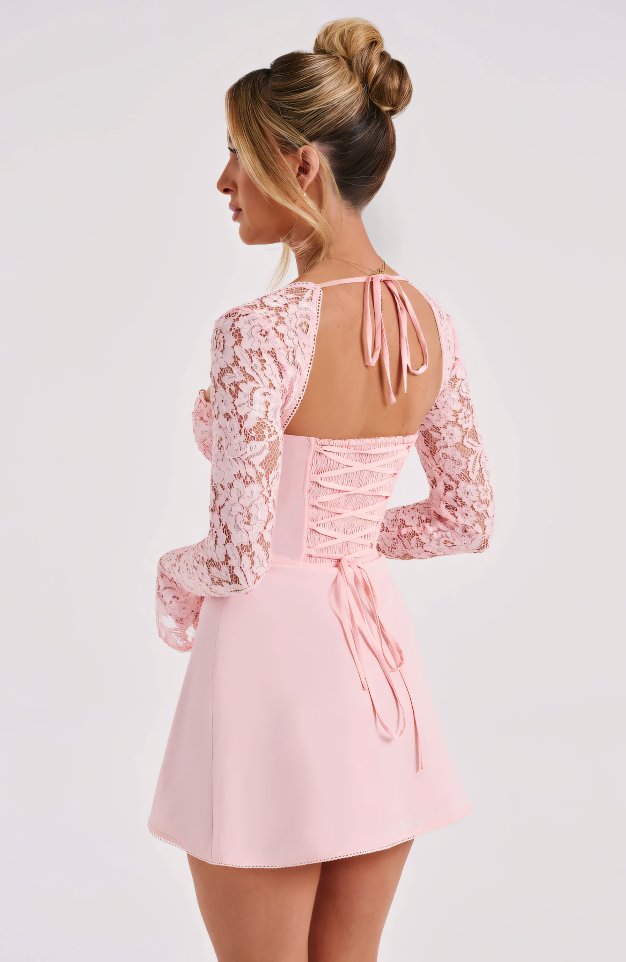 שמלת מיני אלגנט-ג׳ולייט